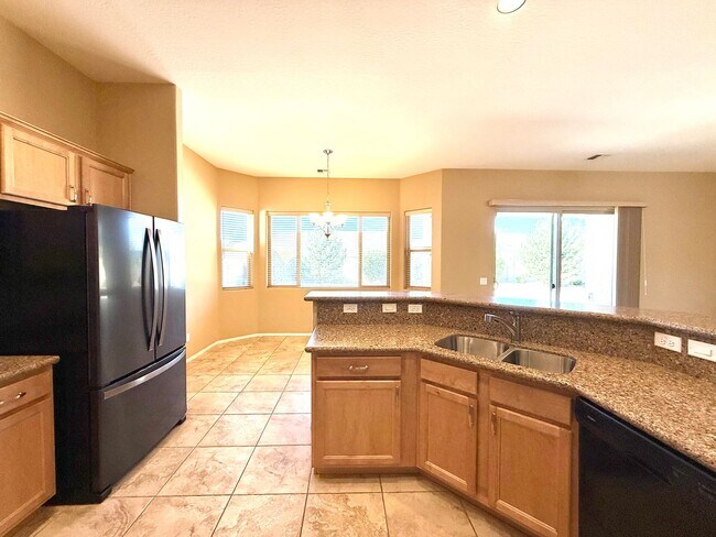 Building Photo - BEAUTIFUL GRANVILLE HOME!