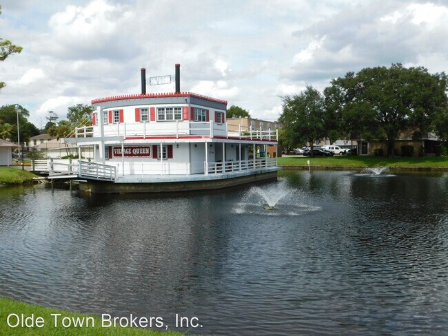 Foto del edificio - 1 br, 1.5 bath House - 5974 Village Circle N