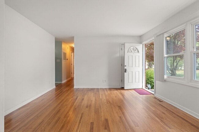 Photo - Ranch Three Bedrooms with Fenced in Yard Available April - Move in Ready! House