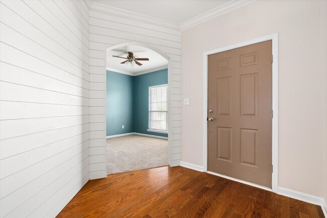 Foto del edificio - Upcoming Listing!