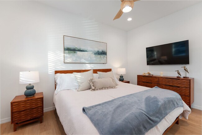 Foto del edificio - 624 N Clementine St