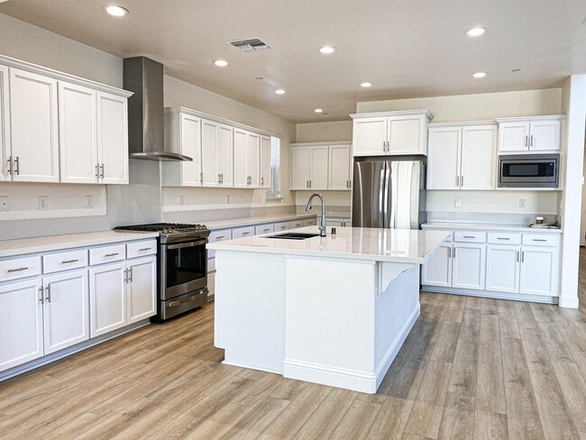 Building Photo - 3981 Salt Point Way