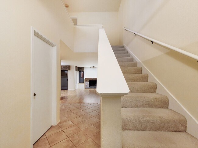 Foto del edificio - 16004 NE 42nd Ct