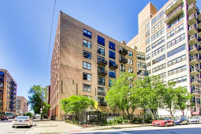 Foto del edificio - 728 W Jackson Blvd