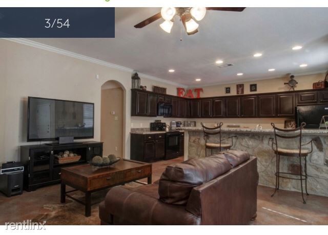 Primary Photo - 3 br, 3 bath Townhome - 514 Deacon W Dr