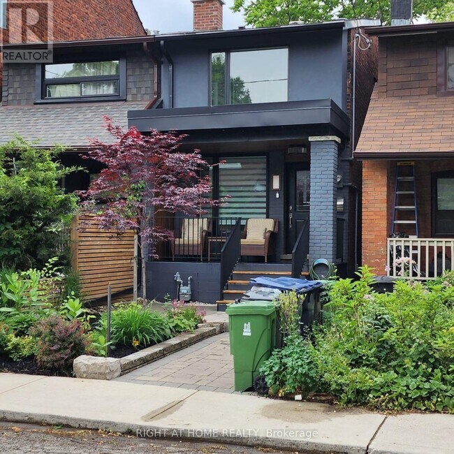 Building Photo - 116 Atlas Ave