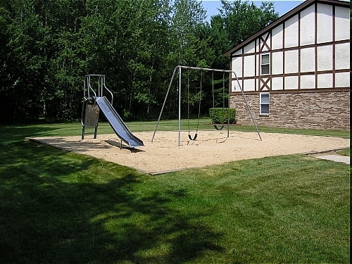  - Chatterton Apartments