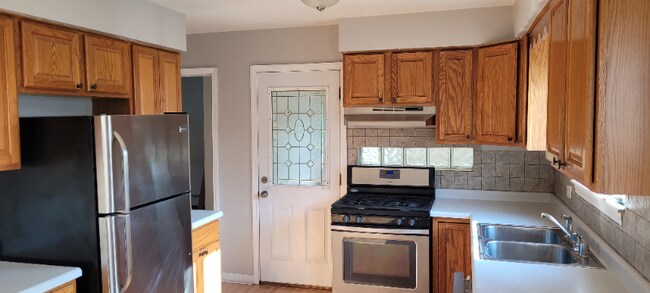 Foto del edificio - 7546 W Cleveland St