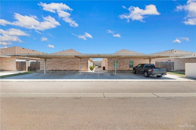 Foto del edificio - 19 Carlisle Ave