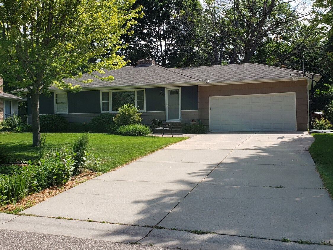 6321 Greenbriar Ave, Excelsior, MN 55331 House for Rent in Excelsior