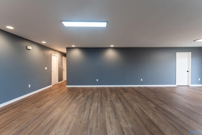 Foto del edificio - 2401 Bell Manor Dr SW