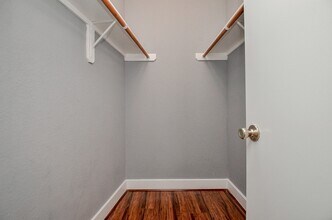 Building Photo - 11924 Prior Park Dr