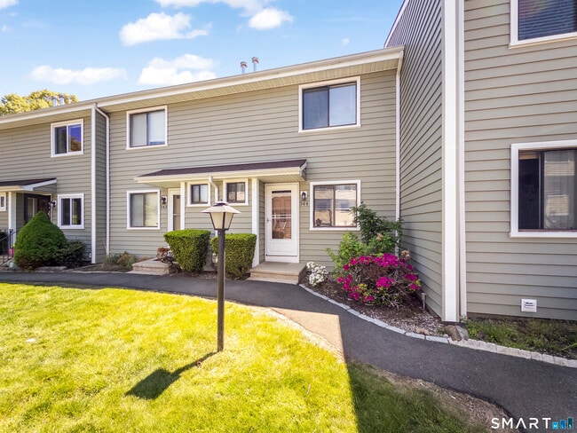 Building Photo - 344 Monticello Dr