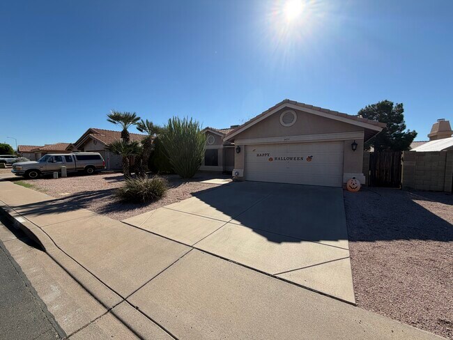 Foto del edificio - 5453 E Emerald Ave