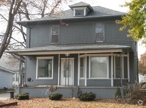 Building Photo - 1325 N D St