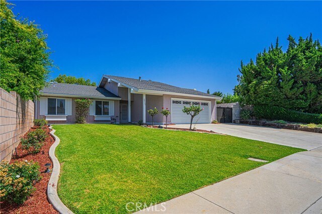 Foto principal - 20157 Mckay Dr