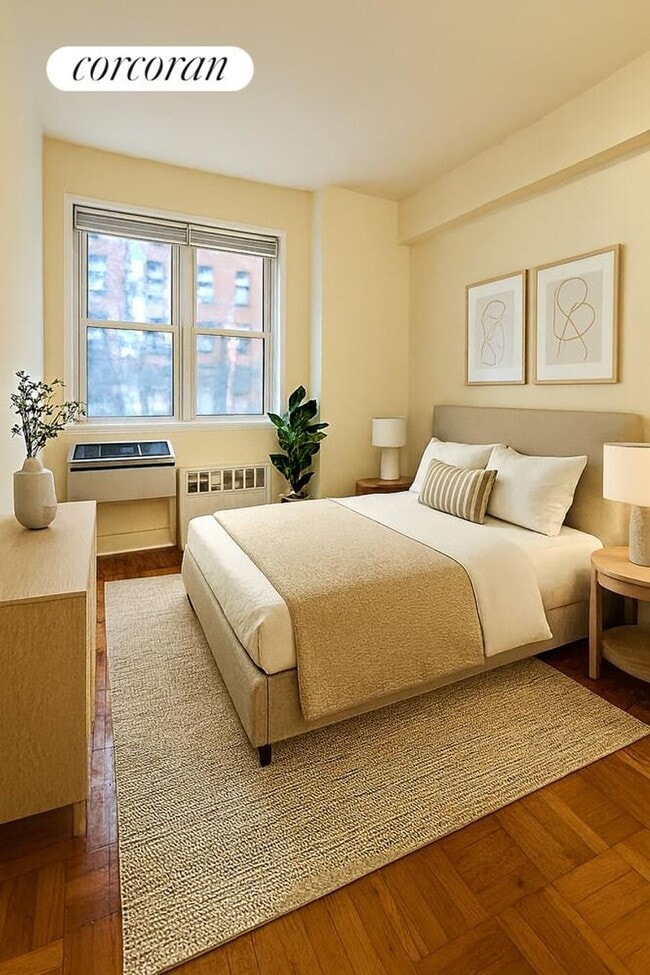 Building Photo - 401 W 56th St