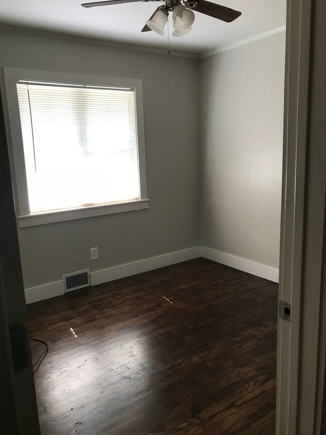 Photo - 508/510 S Duncan Ave Apartment