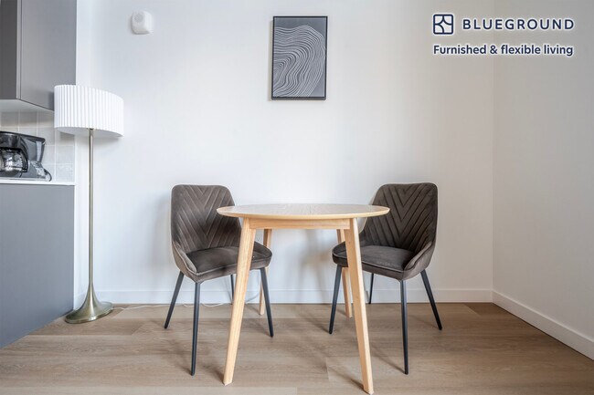 Foto del edificio - 2245 NW 56th St