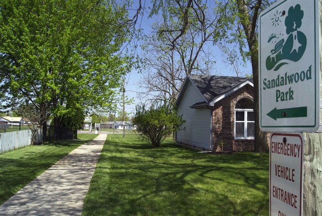 Foto del edificio - 720 Westview Dr