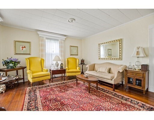 Foto del edificio - 49 Beaver Dam Rd