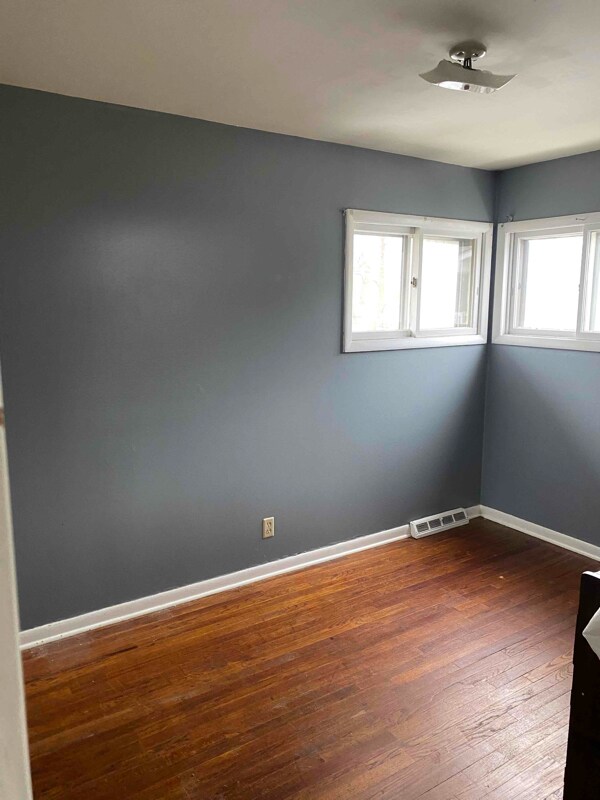 Foto del edificio - 1520 S Main St