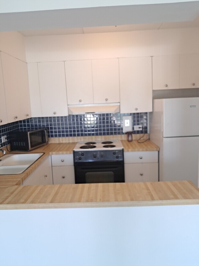 Foto del edificio - 5125 Blodgett Ave