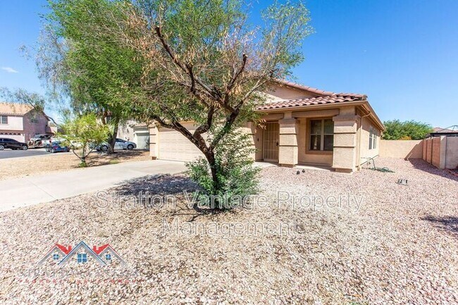 Foto del edificio - 4821 N 92nd Ln