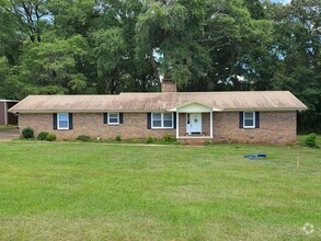 Building Photo - 2500 Neal Metcalf Rd