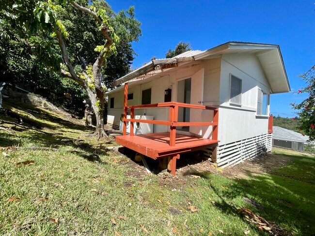 Building Photo - 2737 Pacific Heights Rd