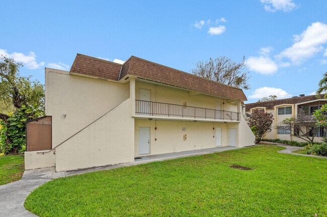 Foto del edificio - 7831 SW 56th St