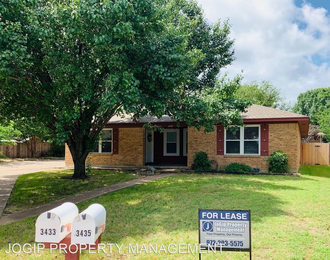 2 br, 2 bath House 3435 Rall Court House Rental in Arlington, TX