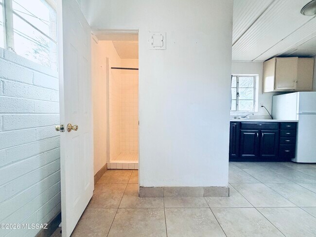 Foto del edificio - 840 E Elm St