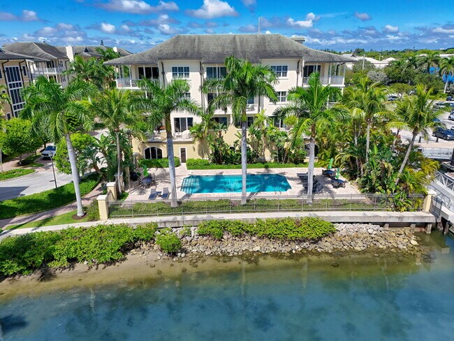 Building Photo - 3940 N Flagler Dr
