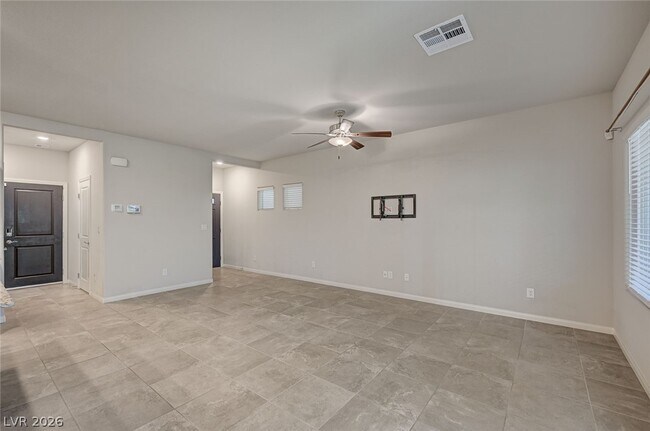 Foto del edificio - 7869 Morganite Ave