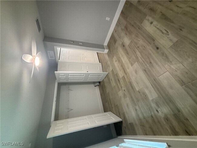 Foto del edificio - 3214 NE 14th Pl