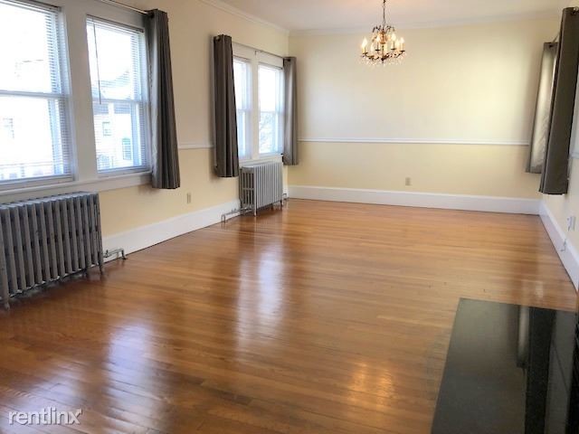 Building Photo - 2 br, 1 bath  - 16 Maple St