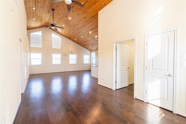 Building Photo - 1050 Co Rd 129