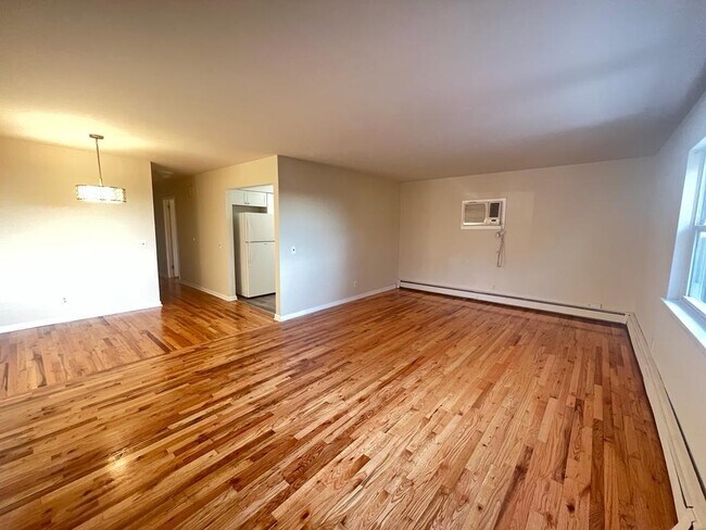 Foto del edificio - 501 Madison St