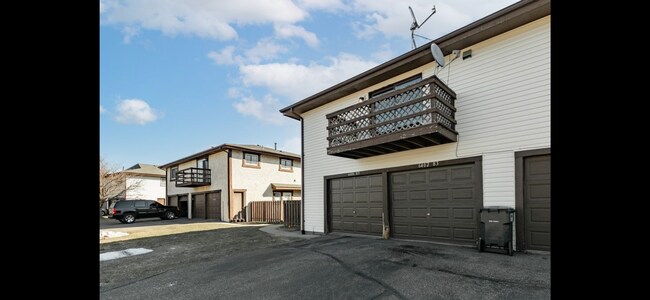 Foto del edificio - 6406 83rd Ct N