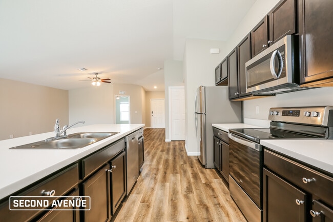 Building Photo - 3714 17th St SW