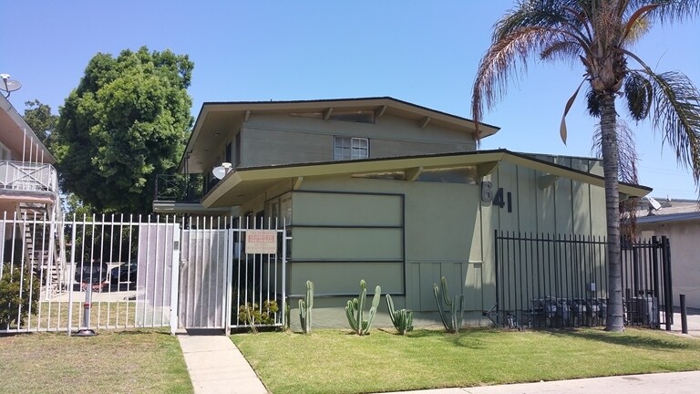 Foto principal - 641 W Century Blvd