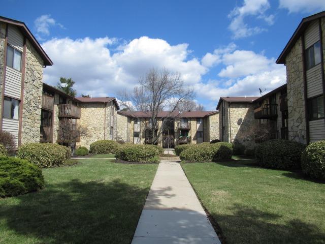 Building Photo - 4070 Independence Dr