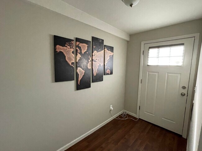 Foto del edificio - 411 W Ash St