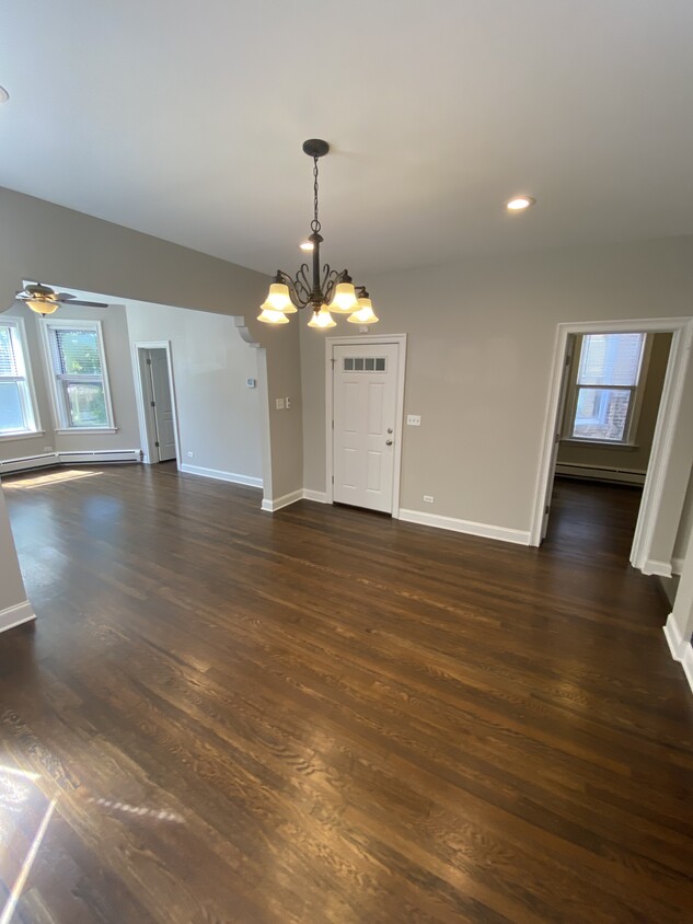 Foto principal - 3711 N Bernard St