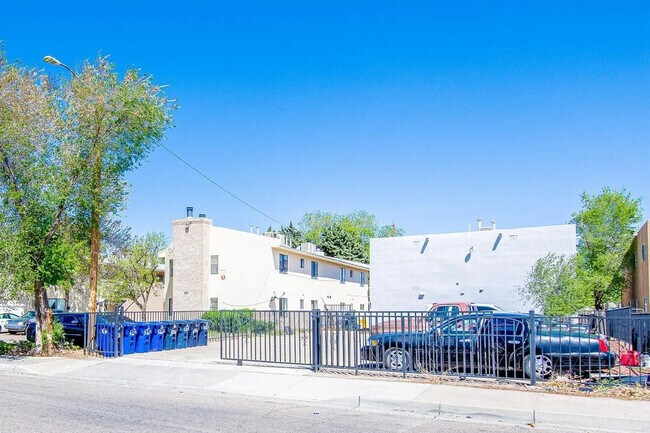 Foto del edificio - 520 Tennessee St NE