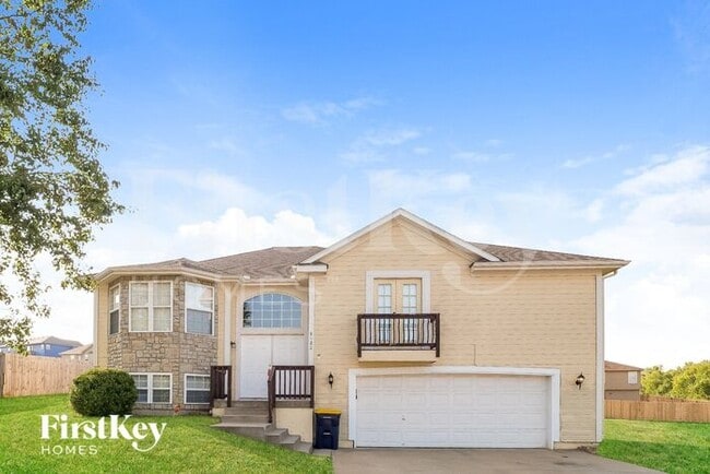 Building Photo - 5422 Marion Dr
