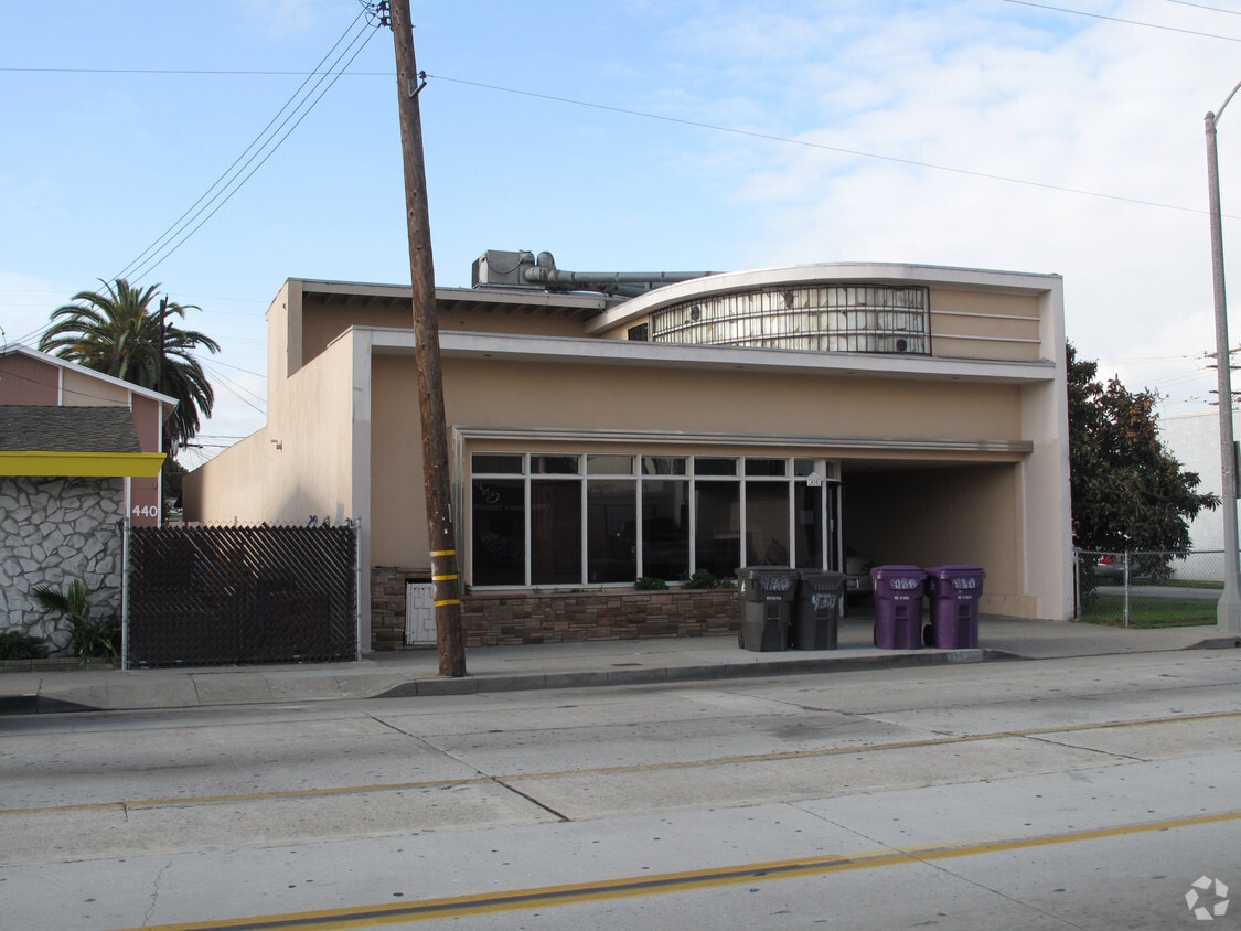 Building Photo - 430 E Market St