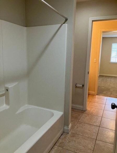 Building Photo - 1513 Rolling Rock Dr