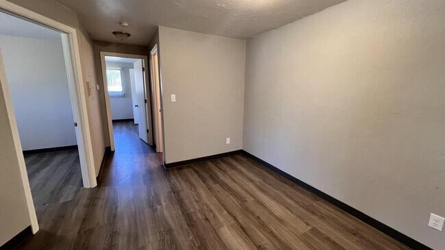 Foto del edificio - 2752 Humboldt Rd